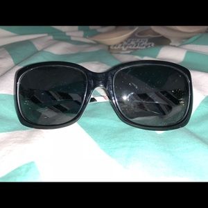 “Discreet” Women’s Black Oakley Sunglasses